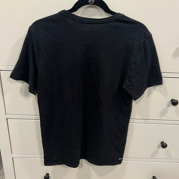 University of South Dakota TShirt - Picture 3 of 4